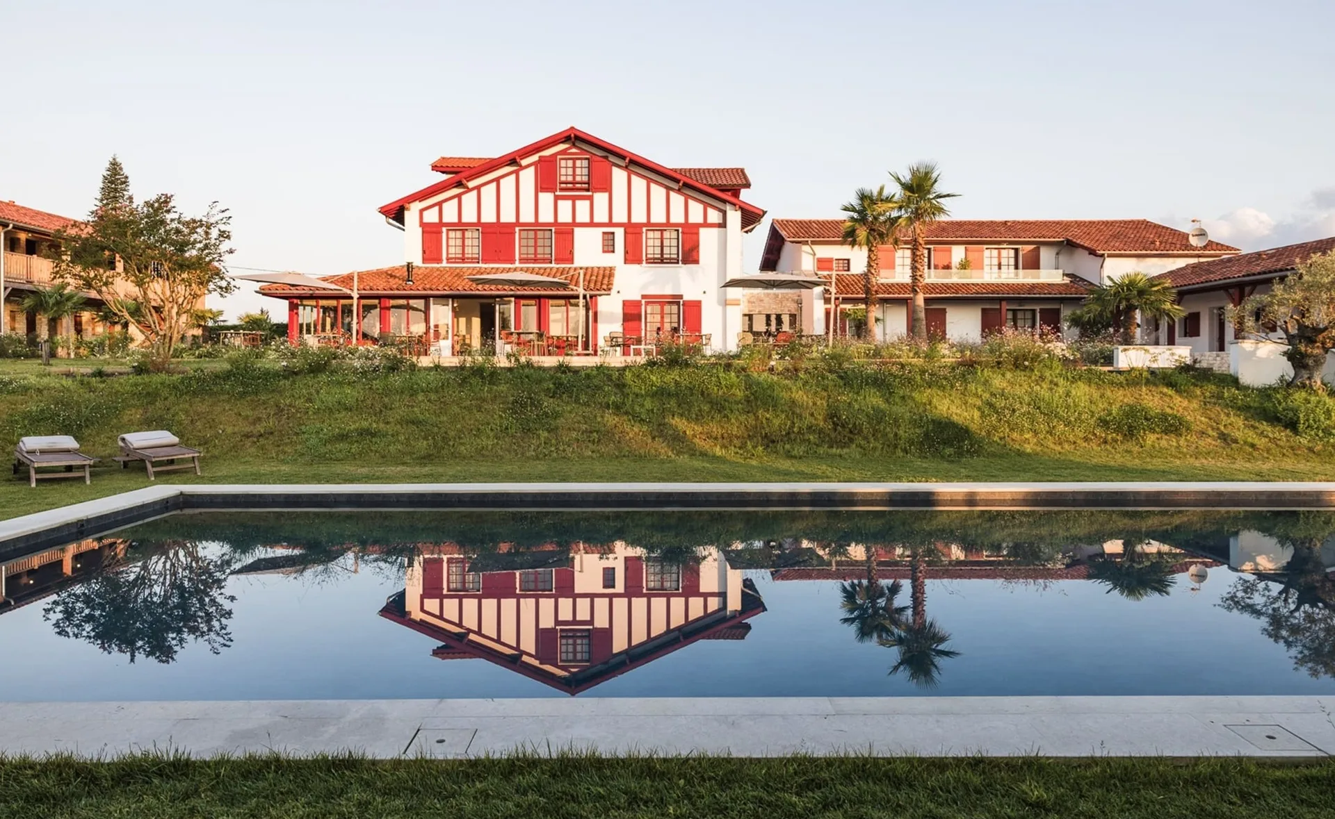 Hôtel typique basque proche de Biarritz, France